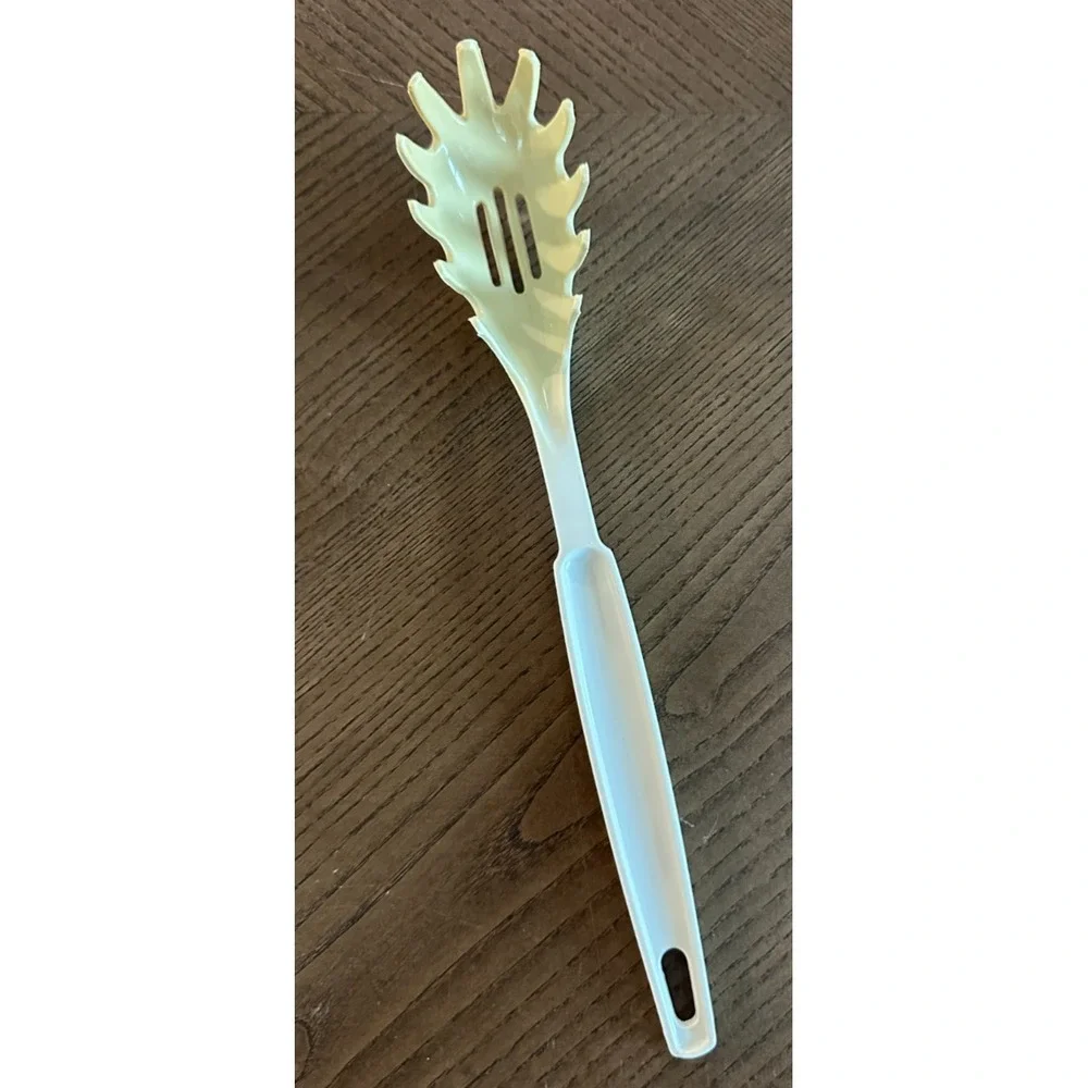 VTG Ekco Nylon Plastic Almond Beige Slot‎ Spaghetti Server Spoon USA NOS